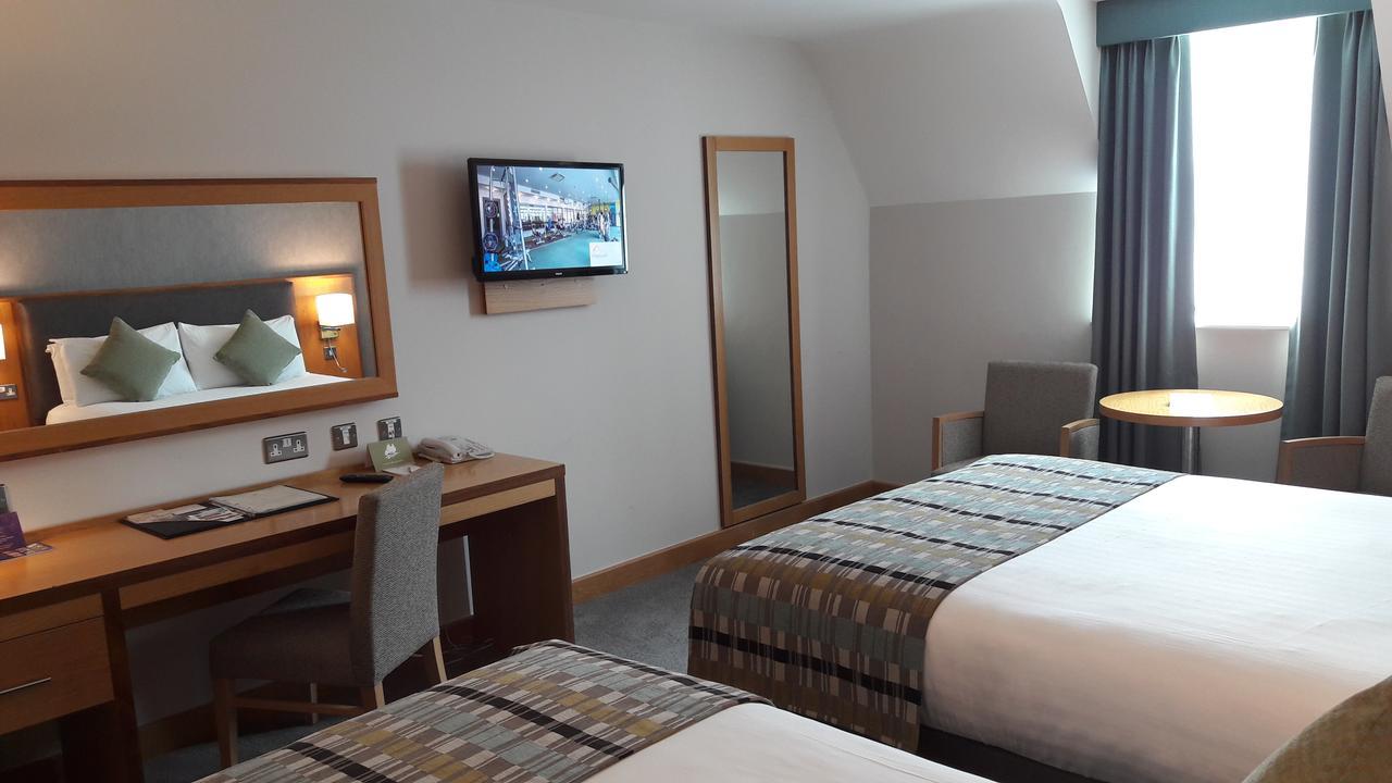 Westgrove Hotel Clane Buitenkant foto